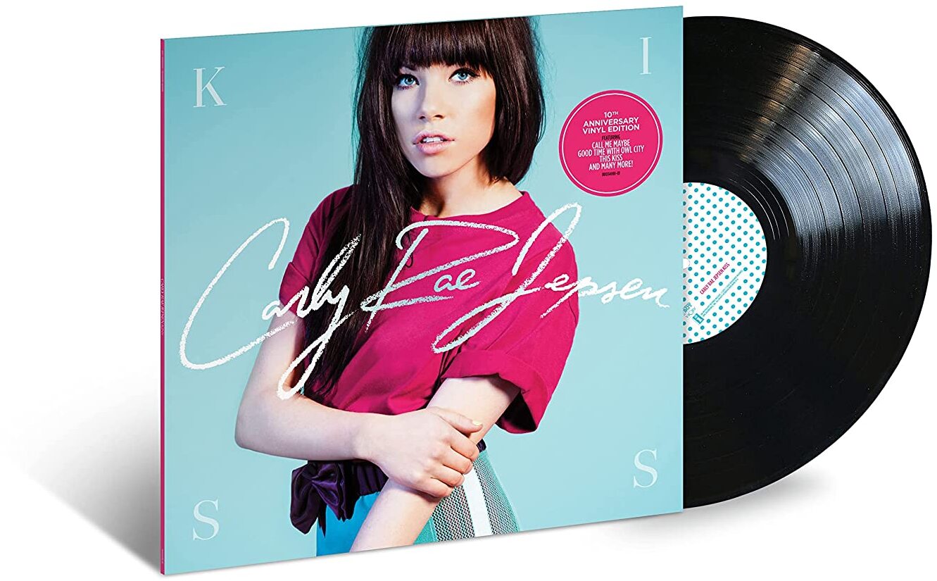 Carly Rae Jepsen — Kiss